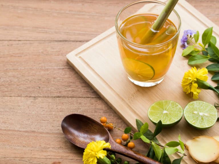 болки в гърлото през лятото