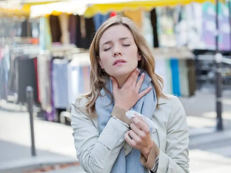 Болки в гърлото